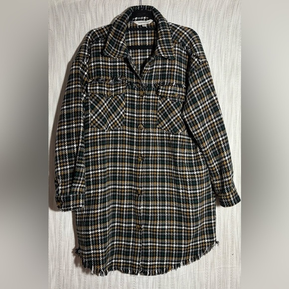 DAVI & DANI Plaid Jacket in Black and White - Picture 1 of 5